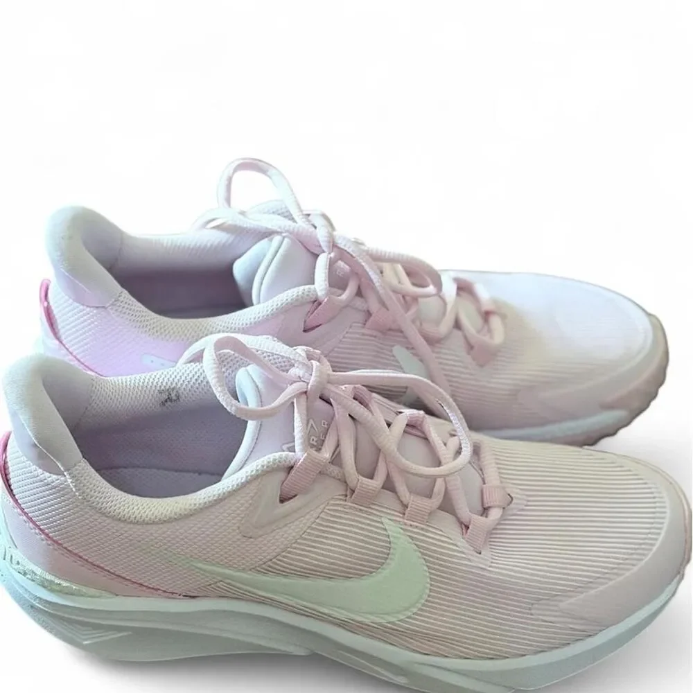 Nike Air Zoom Winflo 6 Pink White Running Shoes | Big Kids US 6.5Y